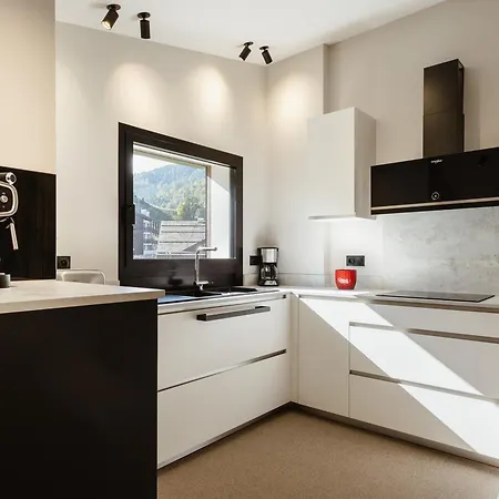 4★, 5 Pers, Village Centre, 125 M Pistes, 3 Chambres, Balcon Sud, Parking Appartement La Clusaz