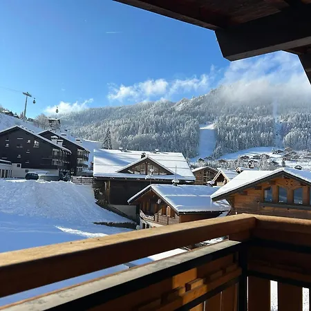 4★, 5 Pers, Village Centre, 125 M Pistes, 3 Chambres, Balcon Sud, Parking